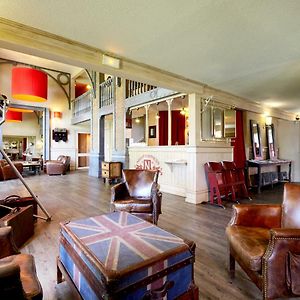Brit Hotel Essentiel Cholet